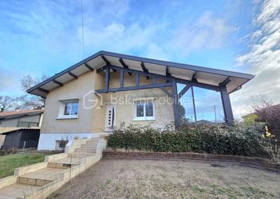 Maison traditionnelle - 123 m² - 6 pièces