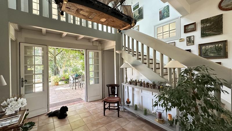 Maison - 192 m² - 8 pièces