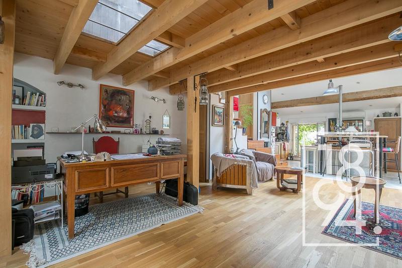 Appartement - 92 m² - 3 pièces