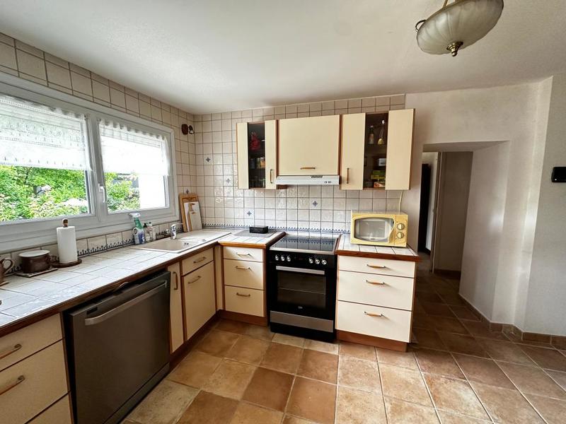 Maison - 140 m² - 6 pièces