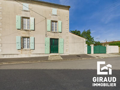 Maison ancienne - 163 m² - 7 pièces