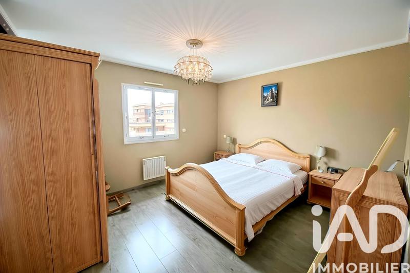 Maison - 185 m² - 6 pièces