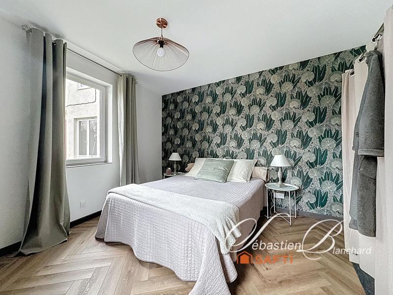 Maison - 126 m² - 5 pièces