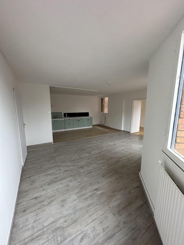 Appartement - 96 m² - 5 pièces