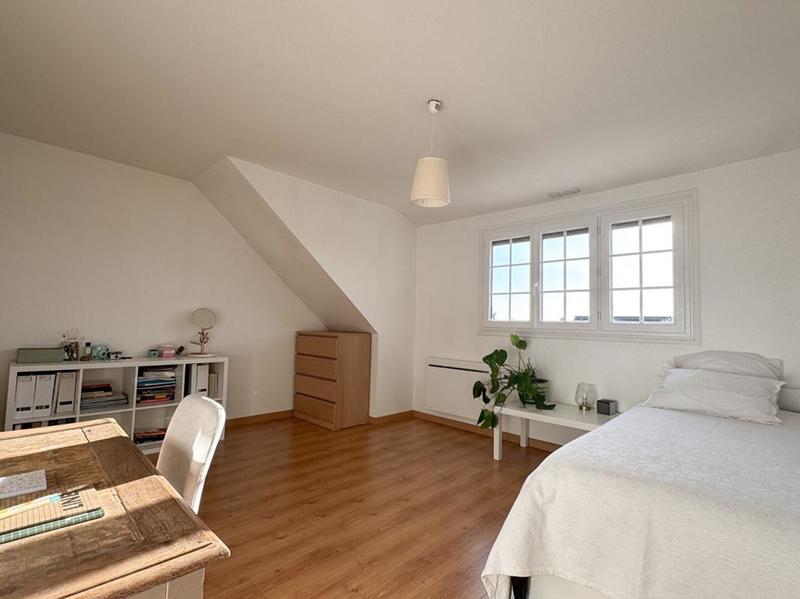 Maison - 190 m² - 8 pièces