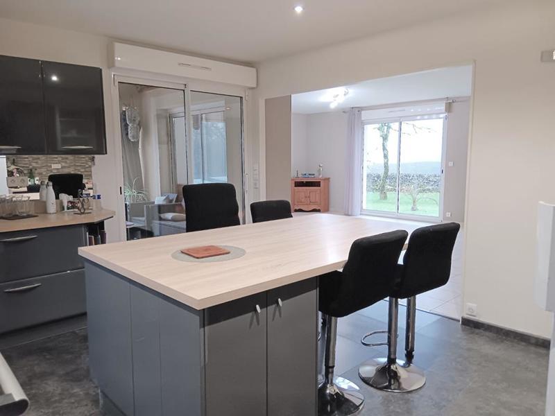 Maison - 215 m² - 6 pièces