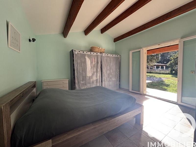 Maison - 233 m² - 6 pièces