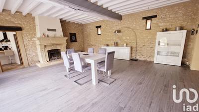 Maison - 215 m² - 7 pièces