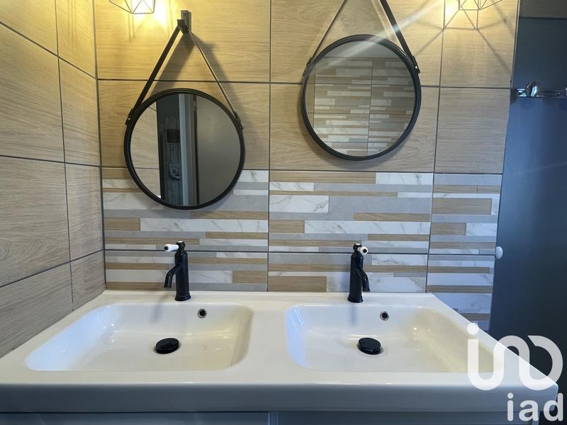 Maison - 142 m² - 5 pièces