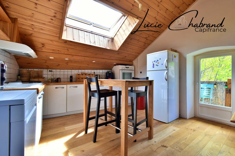 Maison - 77 m² - 5 pièces