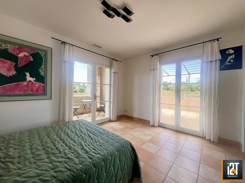 Maison - 165 m² - 5 pièces