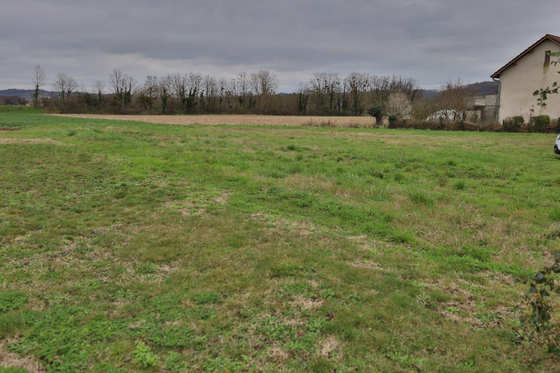 Terrain - 400 m²