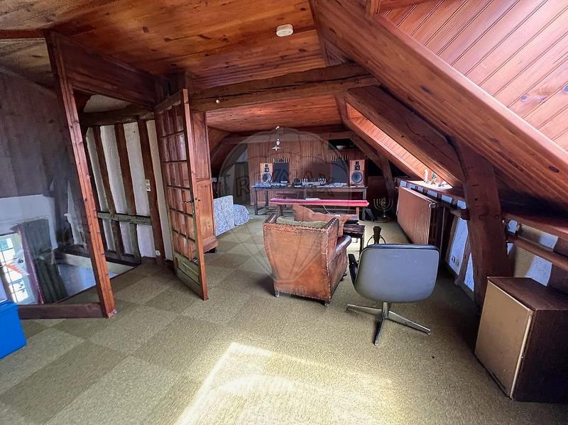 Propriété - 380 m² - 13 pièces