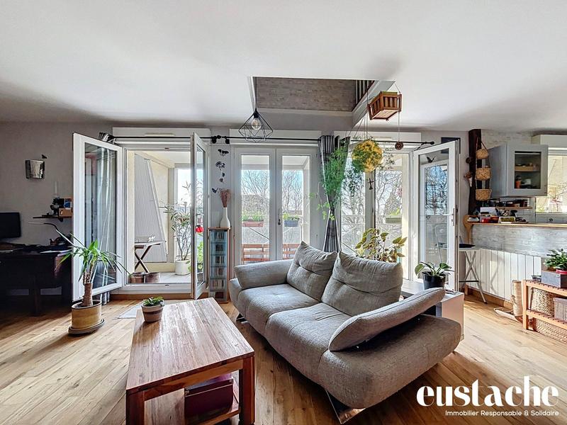 Appartement - 83 m² - 3 pièces