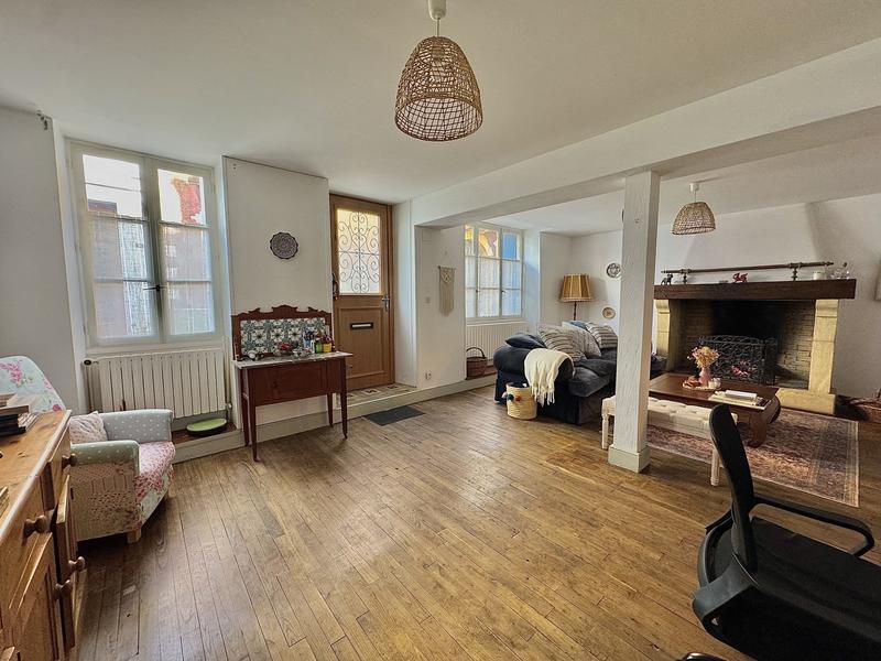 Maison ancienne - 113 m² - 7 pièces