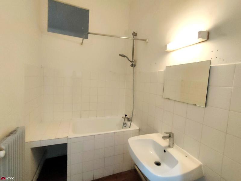 Maison - 90 m² - 3 pièces