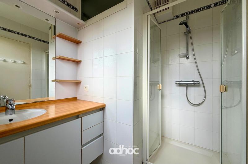 Villa - 182 m² - 8 pièces