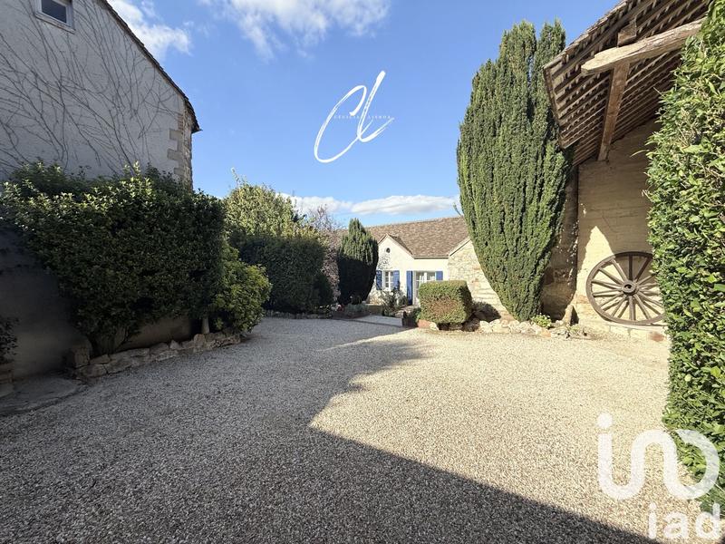 Maison - 360 m² - 13 pièces