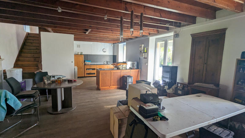 Maison - 227 m² - 8 pièces