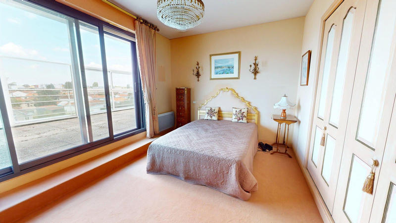 Appartement - 135 m² - 3 pièces