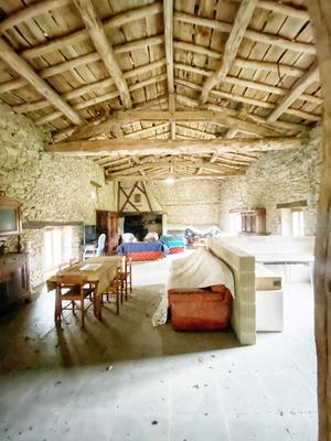 Ferme - 200 m² - 4 pièces