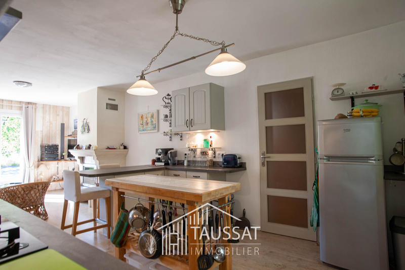 Maison - 137 m² - 5 pièces