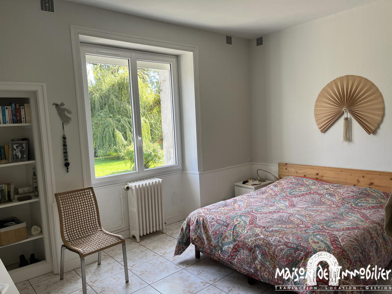 Maison - 185 m² - 7 pièces