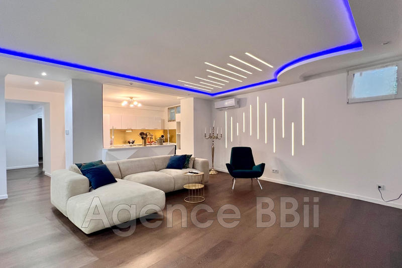 Appartement - 157 m² - 5 pièces