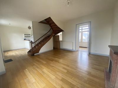 Maison - 112 m² - 5 pièces