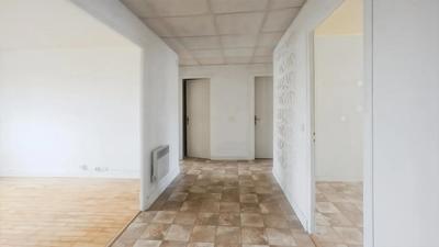 Appartement - 75 m² - 4 pièces