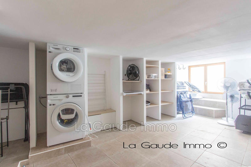 Maison de village - 89 m² - 4 pièces