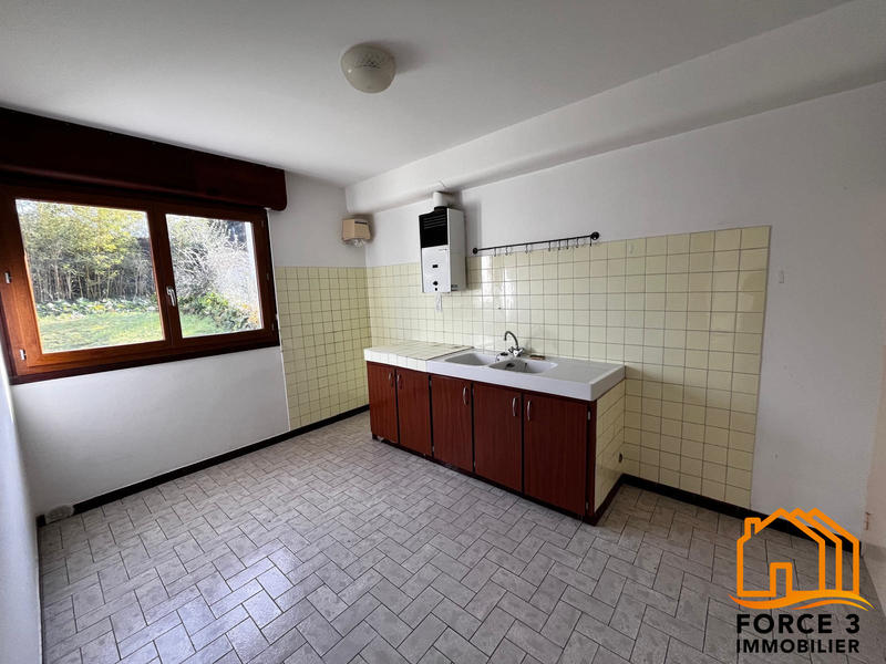 Maison - 121 m² - 5 pièces