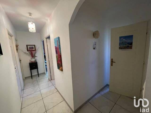 Maison - 200 m² - 8 pièces