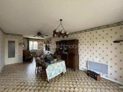 Maison traditionnelle - 88 m² - 5 pièces