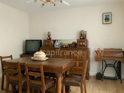 Maison de village - 65 m² - 3 pièces