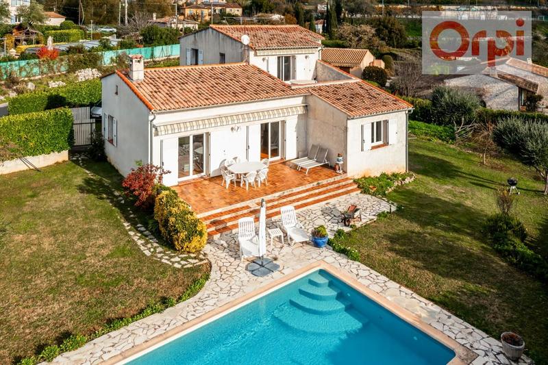 Villa - 155 m² - 6 pièces