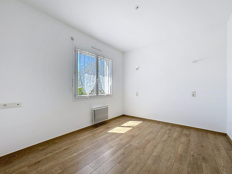 Maison - 169 m² - 12 pièces