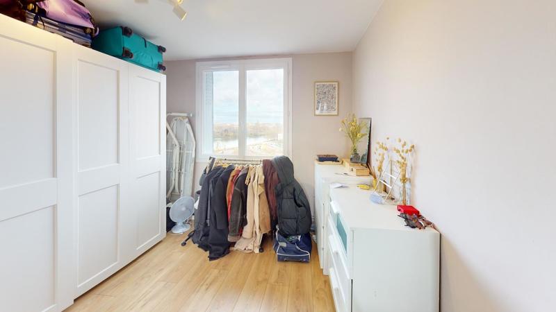 Appartement - 70 m² - 4 pièces