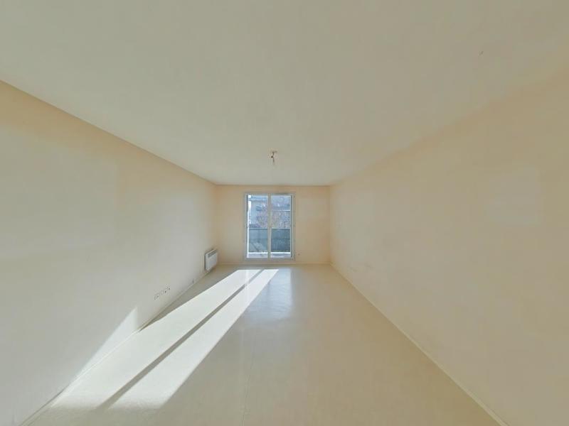 Appartement ancien - 72 m² - 3 pièces