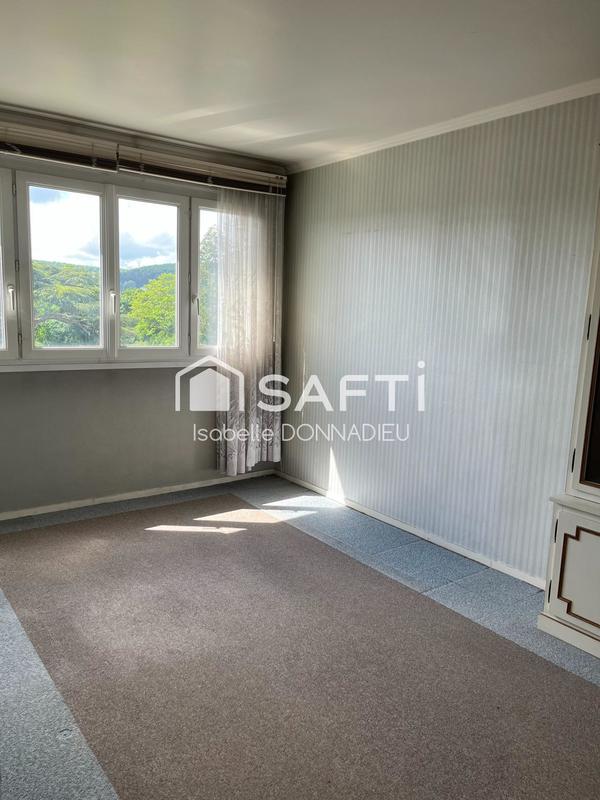 Appartement - 80 m² - 4 pièces