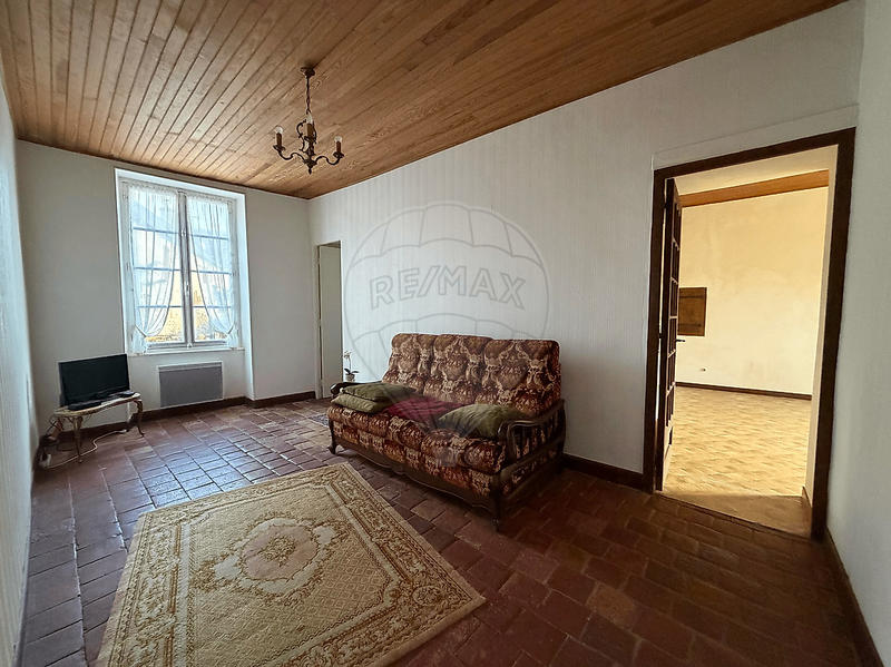 Maison - 102 m² - 4 pièces