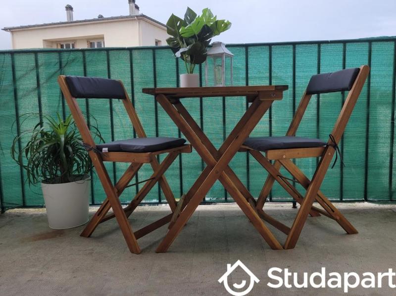 Chambre - 11 m² - 1 pièce