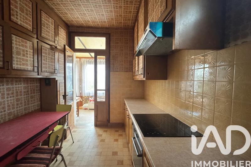 Maison - 95 m² - 5 pièces