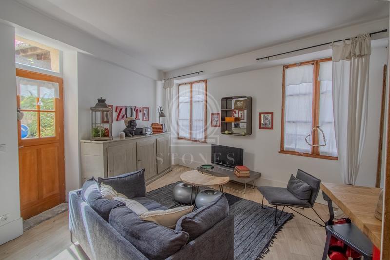 Maison ancienne - 184 m² - 7 pièces