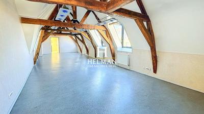 Bureau - 67 m² - 2 pièces