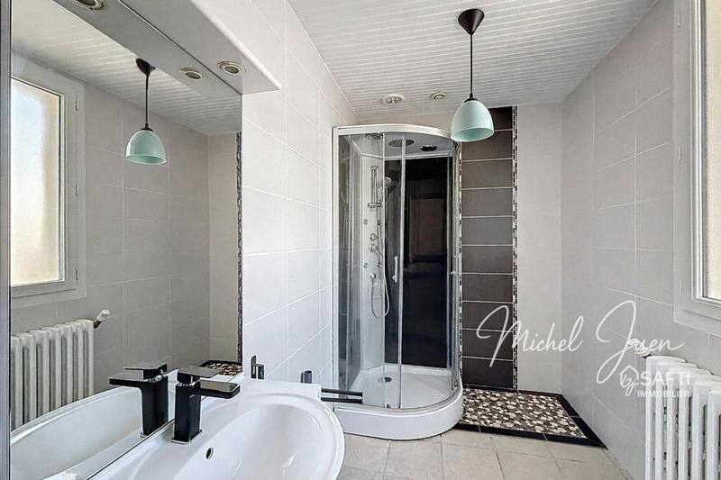 Appartement - 70 m² - 3 pièces