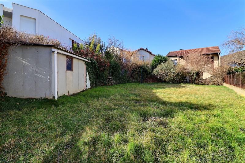 Maison traditionnelle - 107 m² - 4 pièces