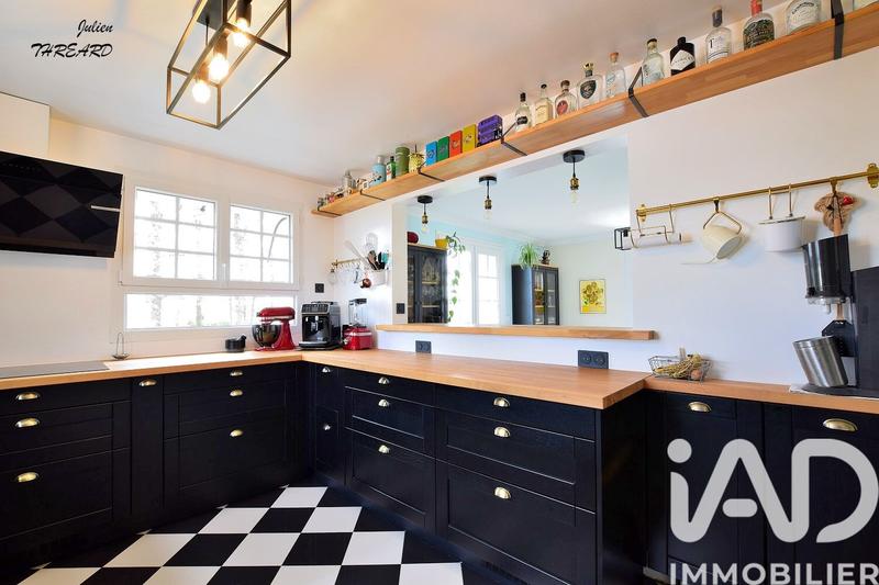 Maison - 165 m² - 6 pièces