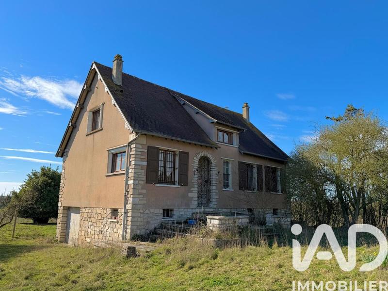 Maison - 92 m² - 5 pièces