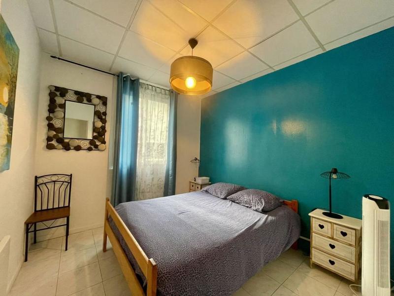 Immeuble - 122 m² - 9 pièces